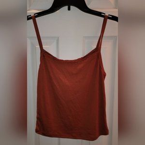 HIPPIE Rose Junior's Cropped Knit Tank